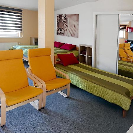 Riga City Center Quiet Apartment With Free Private Parking Ngoại thất bức ảnh