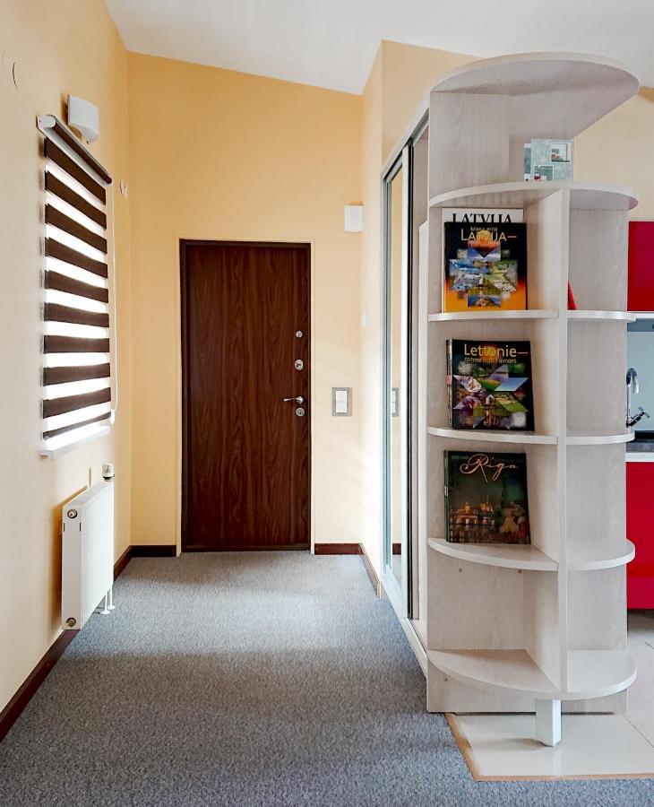 Riga City Center Quiet Apartment With Free Private Parking Ngoại thất bức ảnh